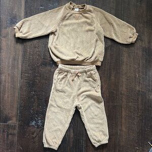 H&M Cozy Tan Ribbed Toddler Set